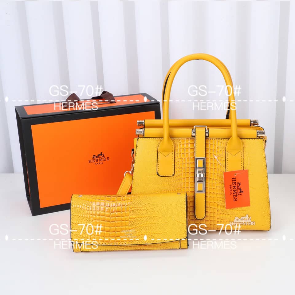 LES SACS A MAIN