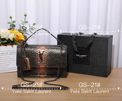 LES SACS A MAIN