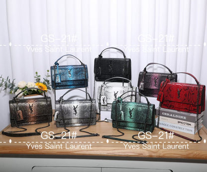 LES SACS A MAIN